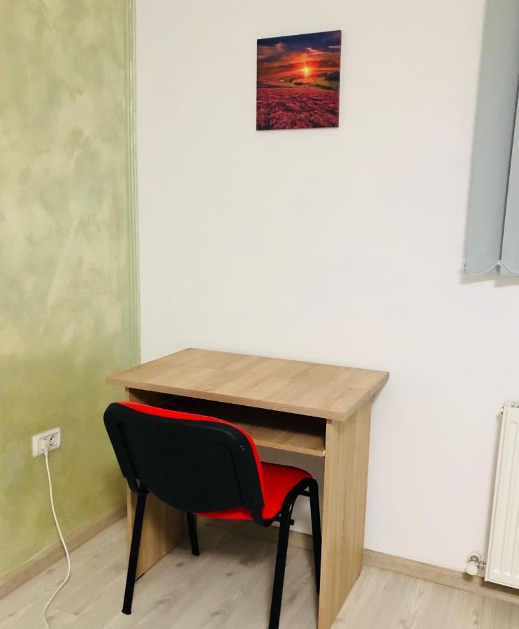 Central Park - Big Apartment - 3 Rooms - Free Parking T5 Timisoara Esterno foto